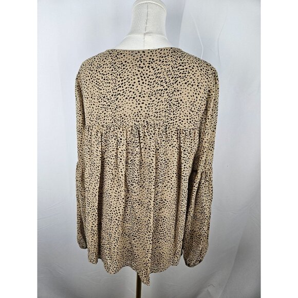 Halston Blouse Size Medium Babydoll Poet Tan Black Animal Print - Picture 4 of 9
